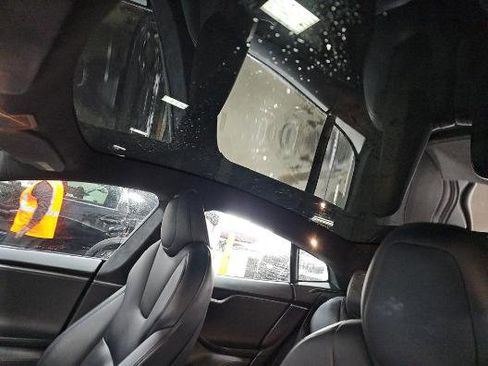 Used 2020 Tesla Model S Long Range image 16