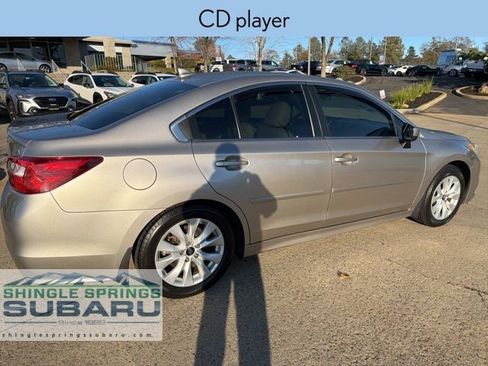 Used 2017 Subaru Legacy 2.5i Premium image 4