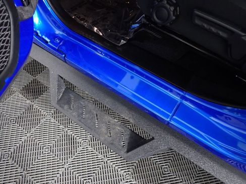 Used 2023 Jeep Gladiator Willys image 23