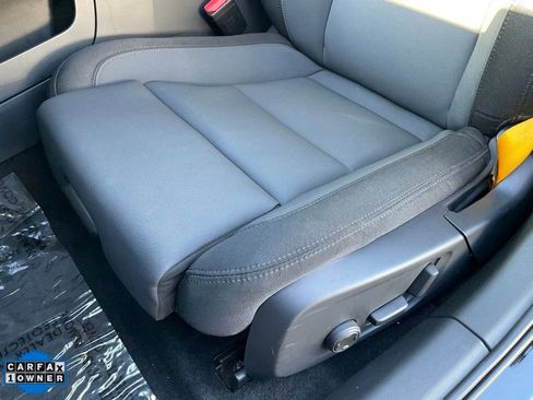 Used 2021 Polestar Polestar 2 w/ Performance Package image 17