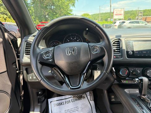 Used 2019 Honda HR-V Sport image 20