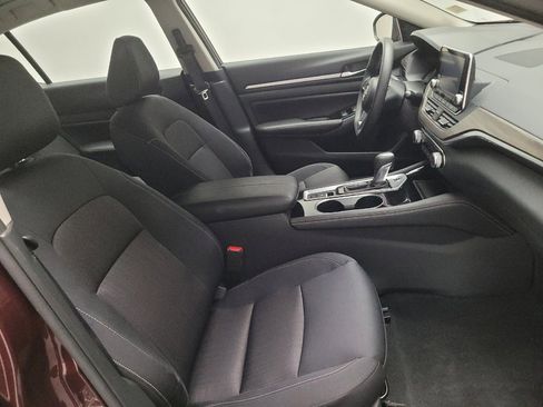 Used 2023 Nissan Altima 2.5 SV AWD/4WD image 21