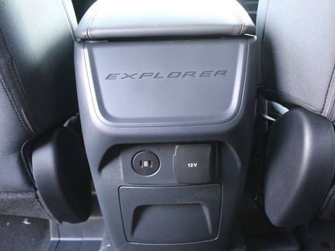 New 2026 Ford Explorer Active image 19