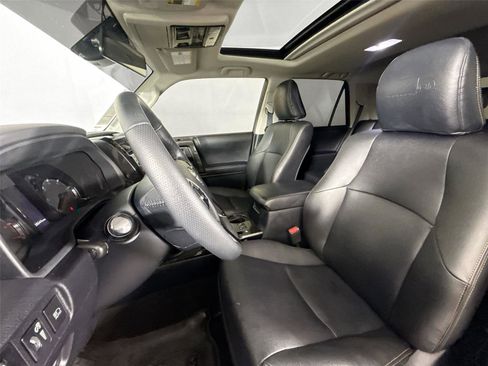 Certified 2023 Toyota 4Runner 40th Anniversary SE image 15