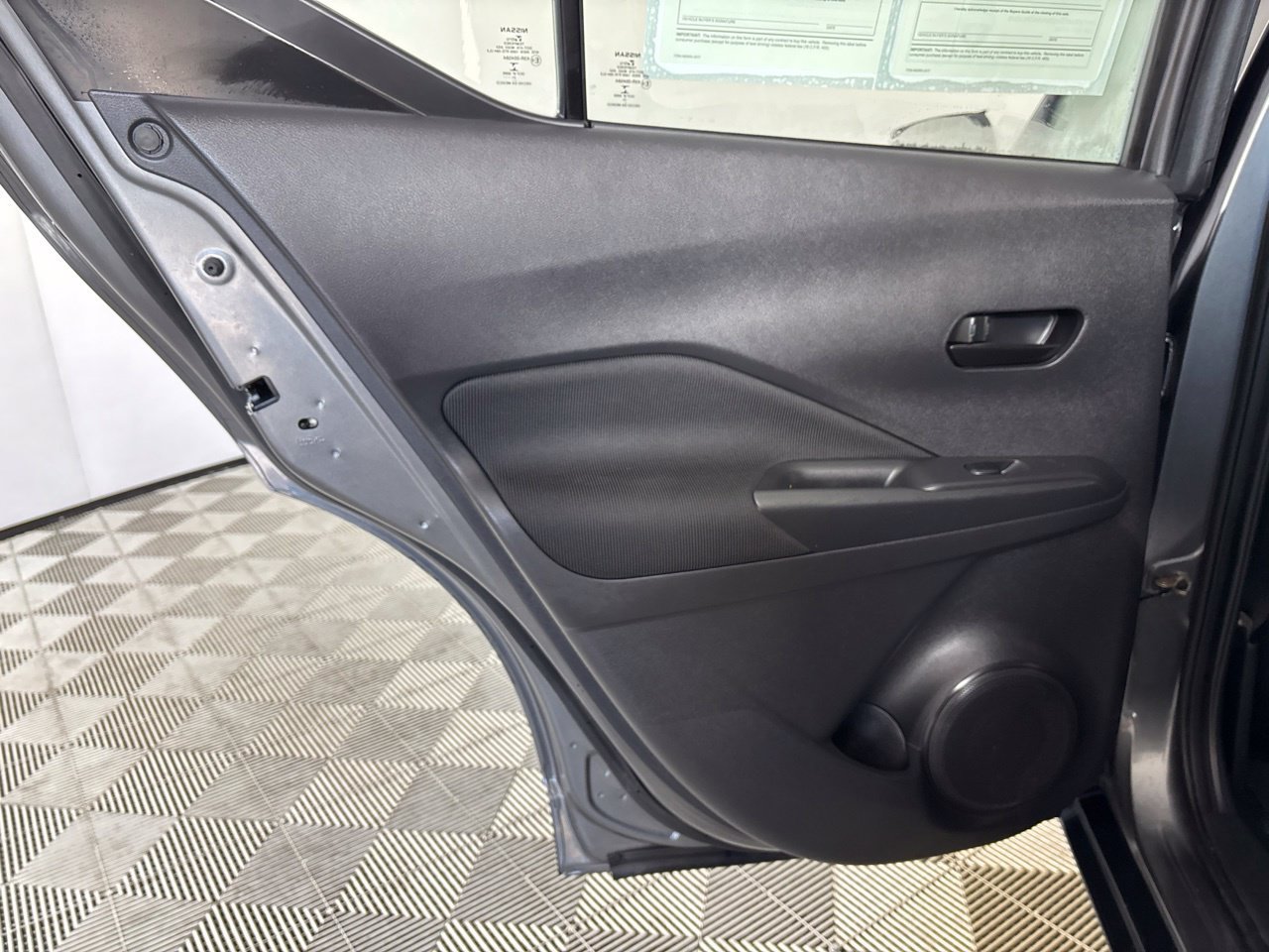 Used 2021 Nissan Kicks S FWD image 20