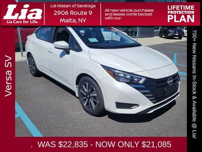 New 2025 Nissan Versa SV w/ Trunk Package