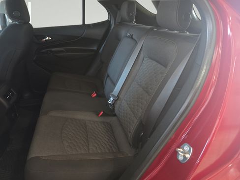 Used 2018 Chevrolet Equinox LT AWD/4WD image 25
