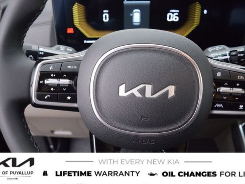 New 2026 Kia Carnival EX image 26