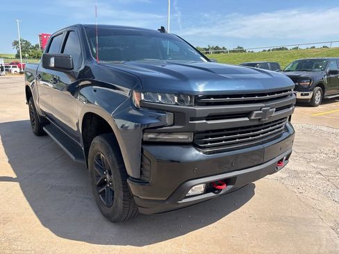 Used 2020 Chevrolet Silverado 1500 LT Trail Boss AWD/4WD image 1