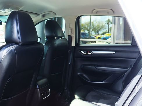 Used 2018 MAZDA CX-5 Touring image 34