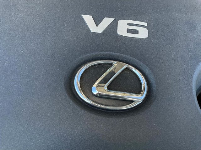 Used 2013 Lexus IS 250C RWD image 32