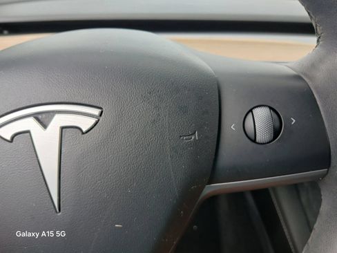 Used 2021 Tesla Model 3 Long Range AWD/4WD image 29