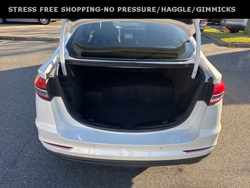Used 2020 Ford Fusion Titanium image 31