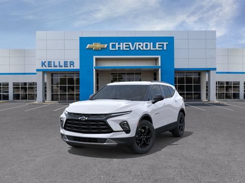 New 2026 Chevrolet Blazer LT w/ Convenience Package FWD image 8