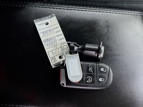 Used 2020 Dodge Durango GT image 35