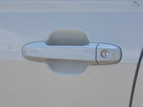 Used 2022 Subaru Forester Premium AWD/4WD image 13