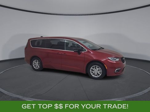Certified 2024 Chrysler Pacifica Touring-L FWD image 2