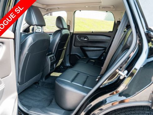 Used 2023 Nissan Rogue SL w/ SL Premium Package FWD image 27