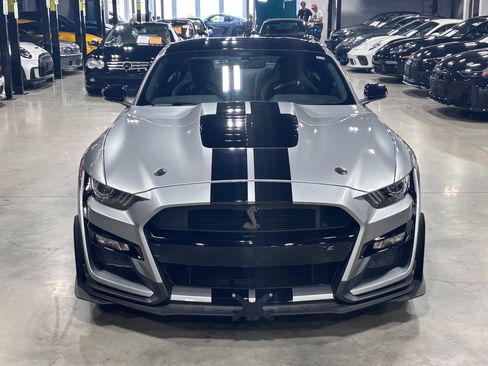 Used 2022 Ford Mustang Shelby GT500 w/ Technology Package image 15