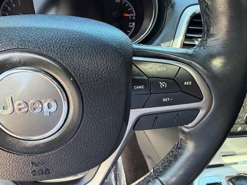 Used 2018 Jeep Grand Cherokee Limited AWD/4WD image 53