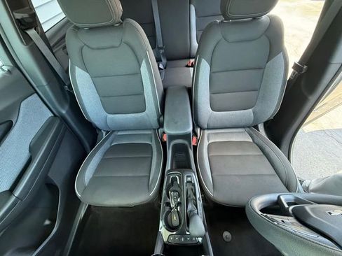 Used 2023 Chevrolet TrailBlazer LT w/ Convenience Package image 17