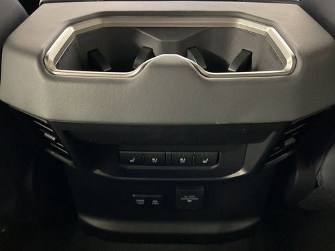 New 2026 Toyota Tundra Platinum image 9