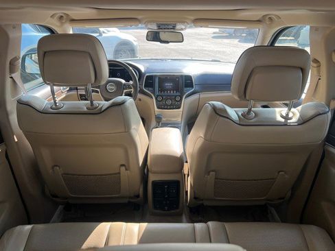 Used 2016 Jeep Grand Cherokee Overland image 35