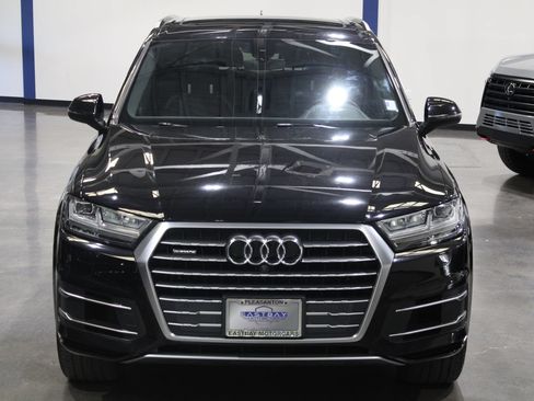 Used 2017 Audi Q7 3.0T Premium Plus w/ Premium Plus Package AWD/4WD image 7