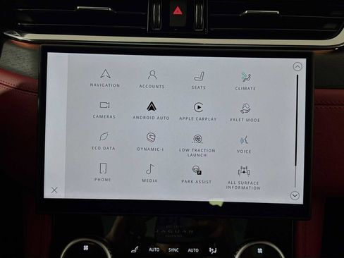 New 2025 Jaguar F-PACE R-Dynamic S image 14