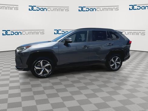 Used 2021 Toyota RAV4 SE AWD/4WD image 5
