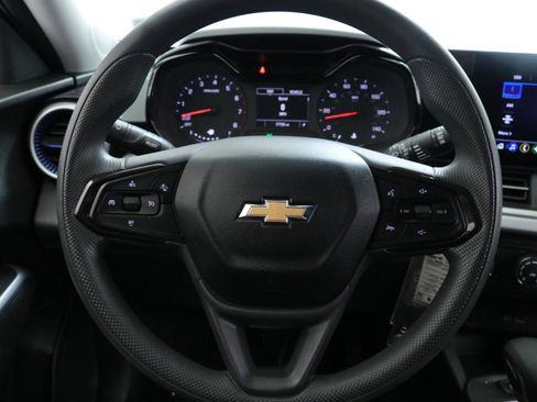 Certified 2024 Chevrolet Trax LS image 12