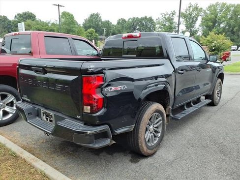 Used 2024 Chevrolet Colorado LT w/ LT Convenience Package AWD/4WD image 6