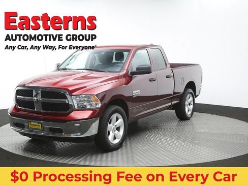 Used 2024 RAM 1500 Classic SLT AWD/4WD image 51