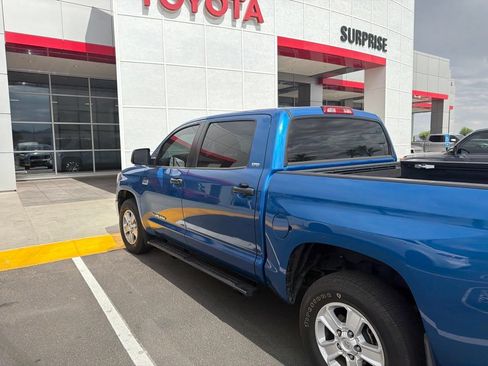 Used 2018 Toyota Tundra SR5 w/ SR5 Upgrade Package RWD image 18