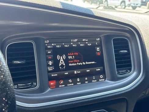Used 2022 Dodge Charger Scat Pack w/ Navigation & Travel Group RWD image 22