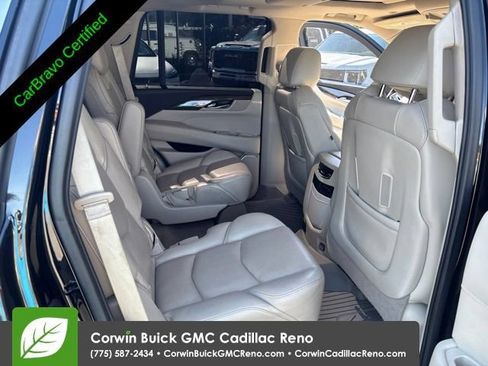 Used 2020 Cadillac Escalade Premium Luxury AWD/4WD image 24