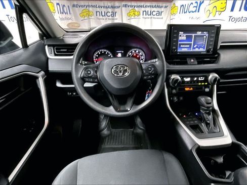 Certified 2020 Toyota RAV4 LE w/ All Weather Liner Package AWD/4WD image 17