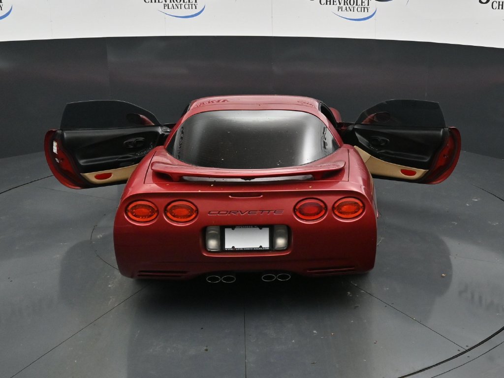 Used 2004 Chevrolet Corvette Coupe w/ Roof Package RWD image 35