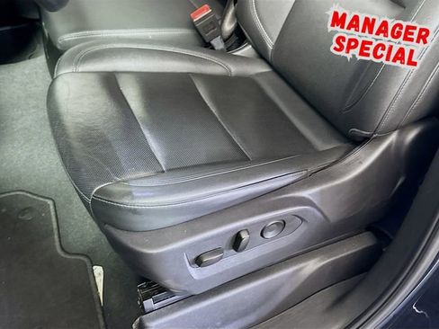 Used 2025 GMC Sierra 1500 SLT AWD/4WD image 20