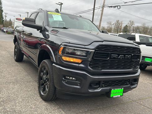 Used 2022 RAM 2500 Limited image 4