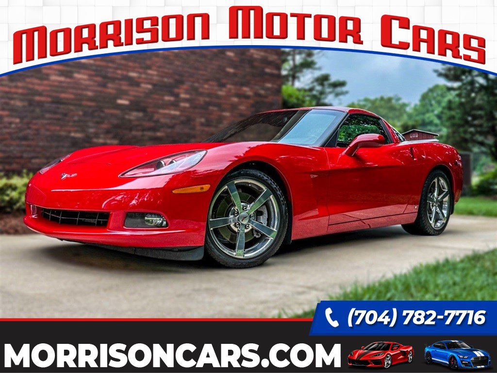 Used 2008 Chevrolet Corvette Coupe w/ Preferred Equipment Group RWD image 1