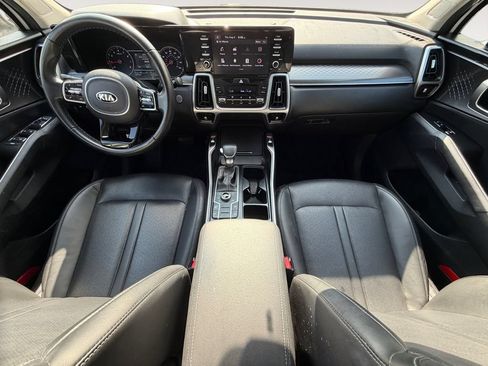Used 2021 Kia Sorento S AWD/4WD image 12