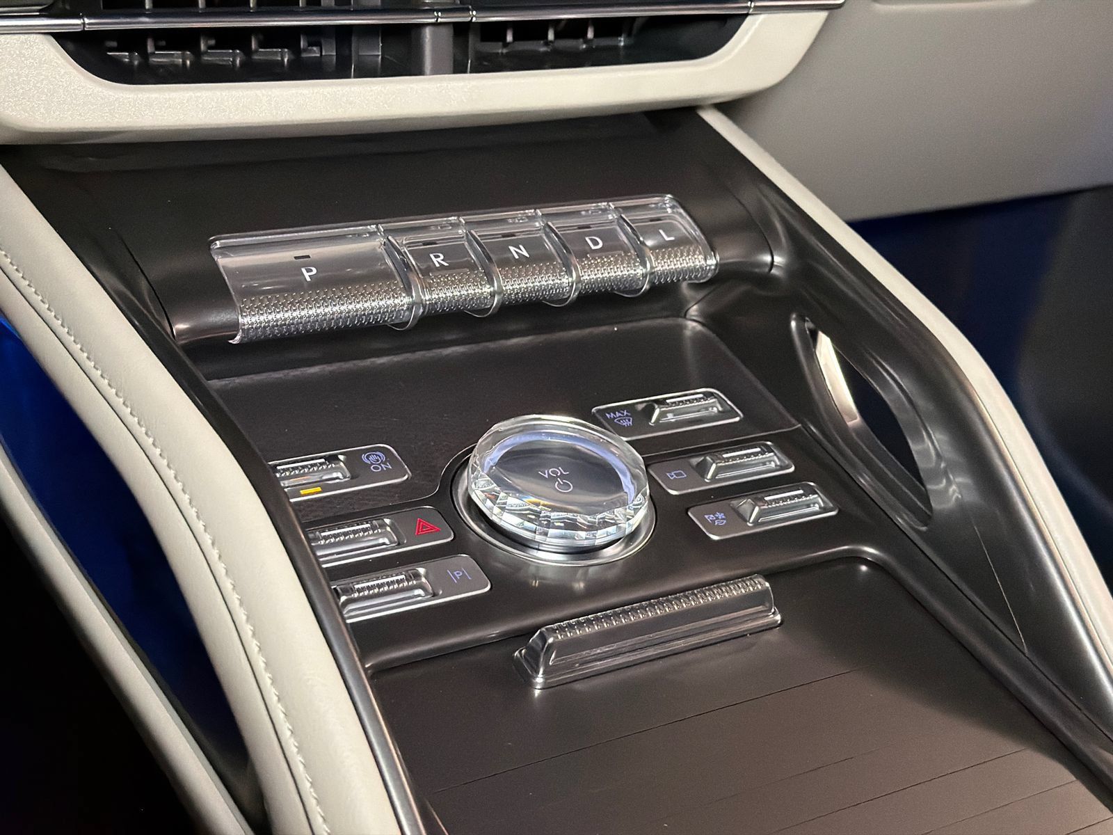 New 2026 Lincoln Nautilus Premier w/ Equipment Group 102A AWD/4WD image 29