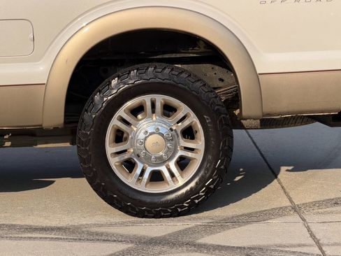Used 2013 Ford F250 King Ranch w/ FX4 Off Road Pkg AWD/4WD image 29