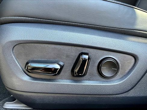 Used 2025 Lexus NX 250 image 34