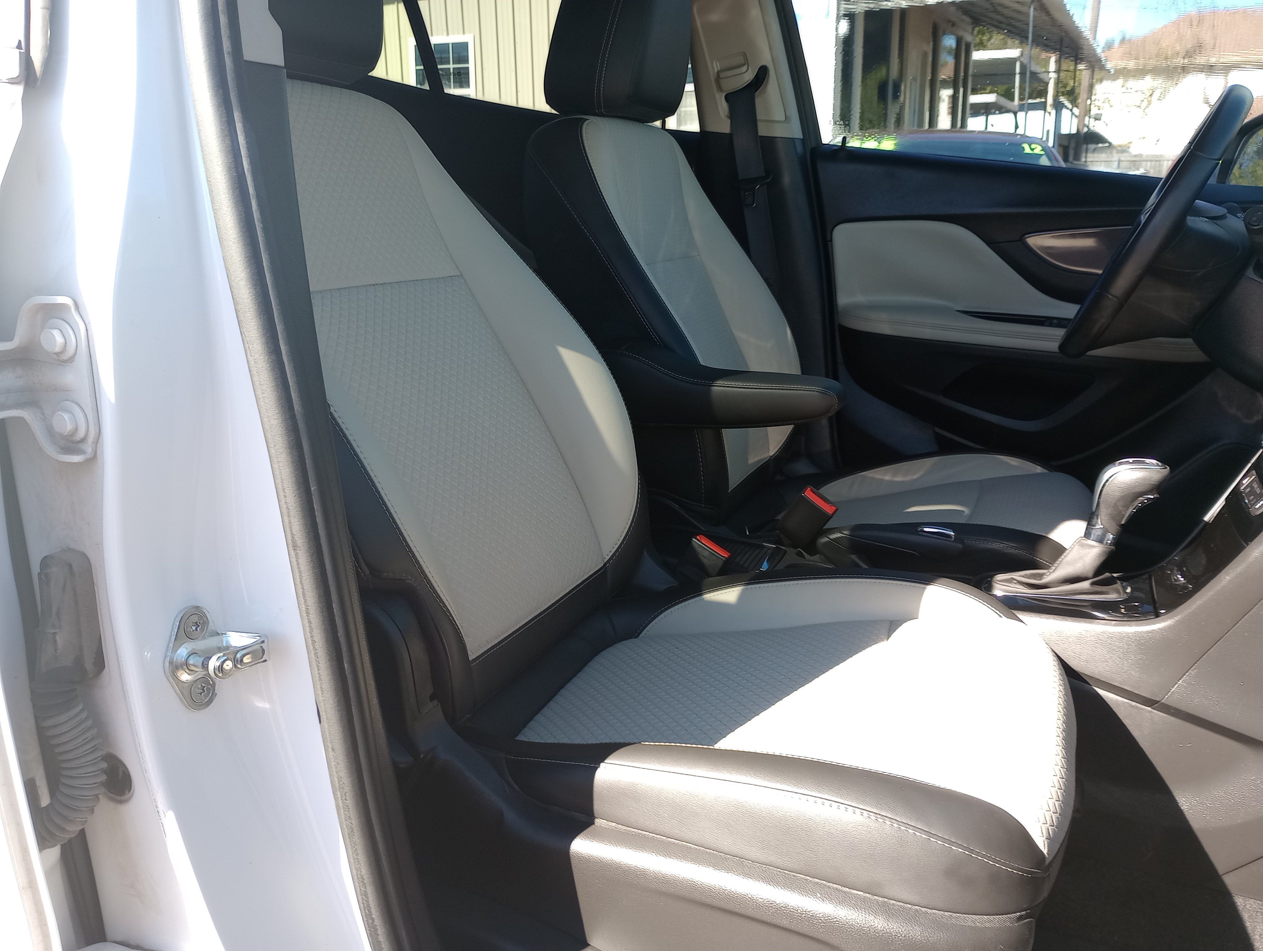 Used 2017 Buick Encore Preferred FWD image 14