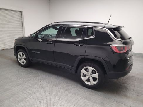 Used 2020 Jeep Compass Latitude AWD/4WD image 3