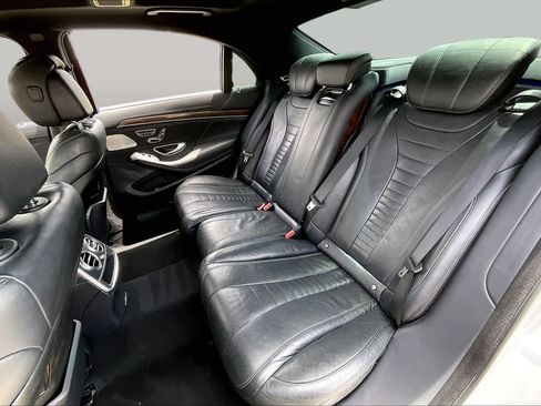 Used 2014 Mercedes-Benz S 550 Sedan image 18