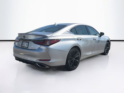 Used 2023 Lexus ES 350 F Sport w/ Accessory Package (Z2) image 3