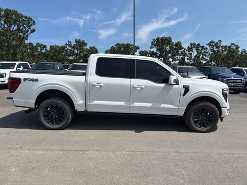 Used 2025 Ford F150 Platinum w/ FX4 Off-Road Package AWD/4WD image 4